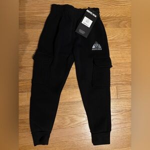 Above The Rim Black Cargo Joggers - Size 4